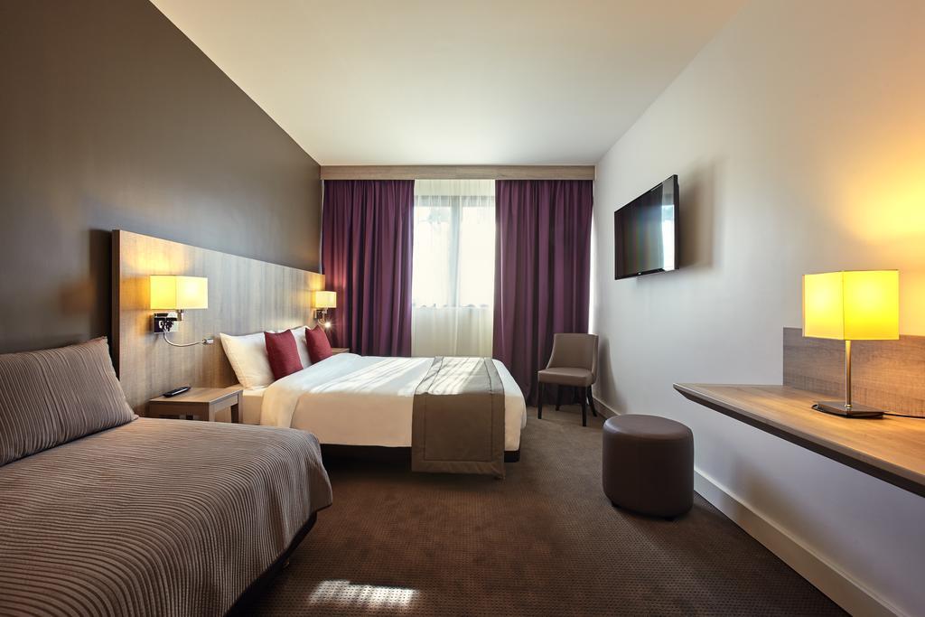 Mercure Versailles Paris Ouest Ngoại thất bức ảnh